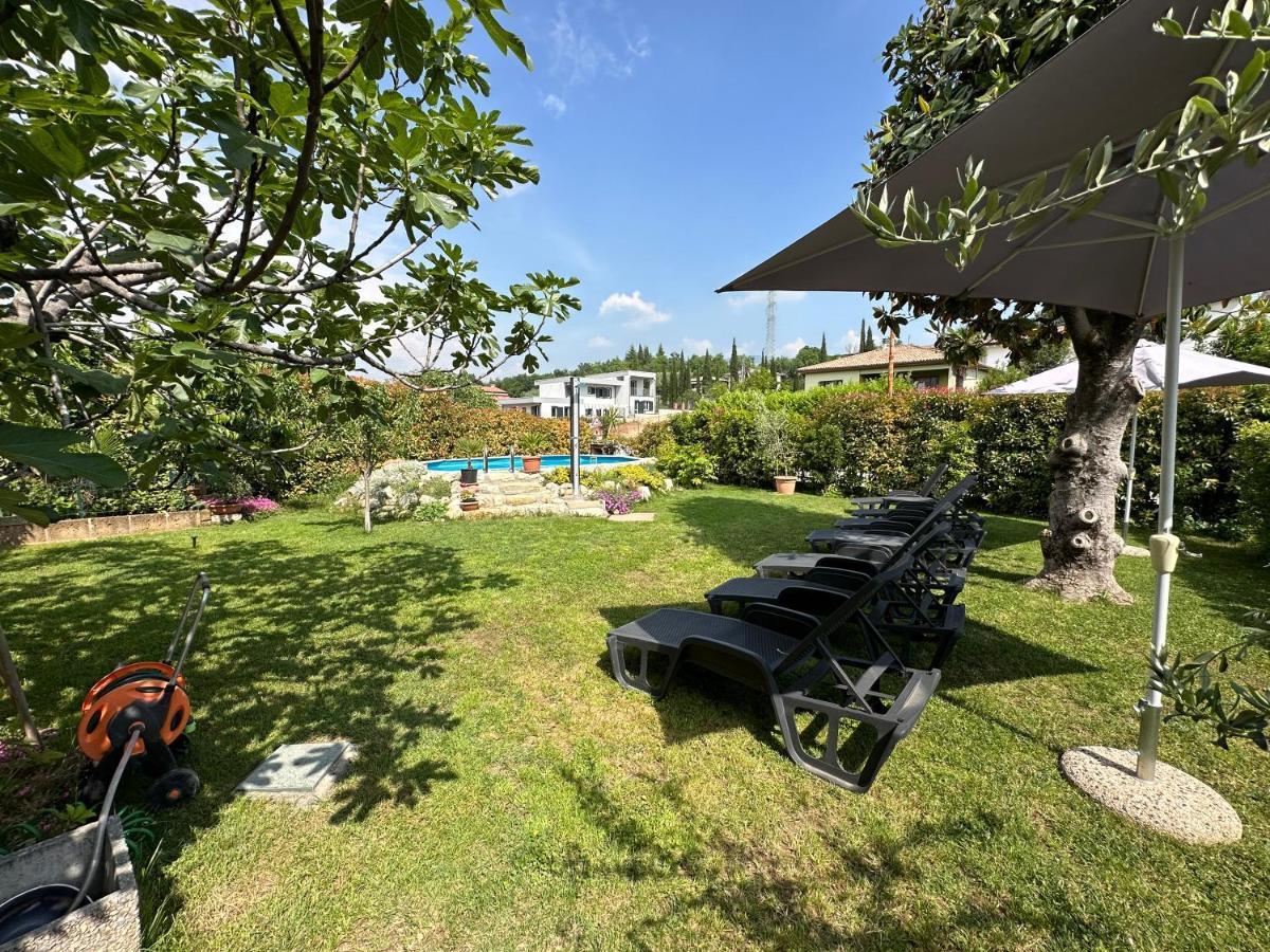 B&B La Magnolia Caprino Veronese Buitenkant foto