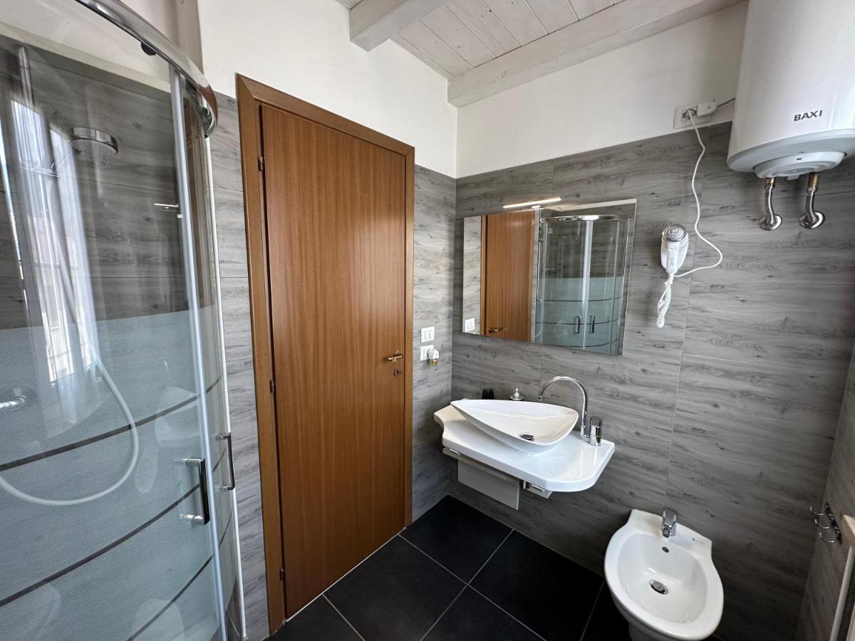 B&B La Magnolia Caprino Veronese Buitenkant foto