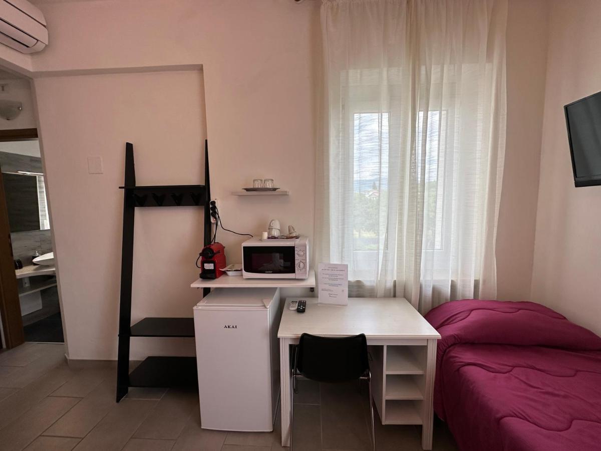 B&B La Magnolia Caprino Veronese Buitenkant foto